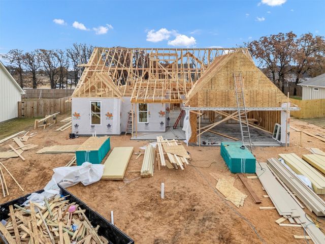 421 Redbud Lane, Tolar, TX 76476