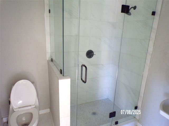 1115 S Glasgow Drive 2, Dallas, TX 75223