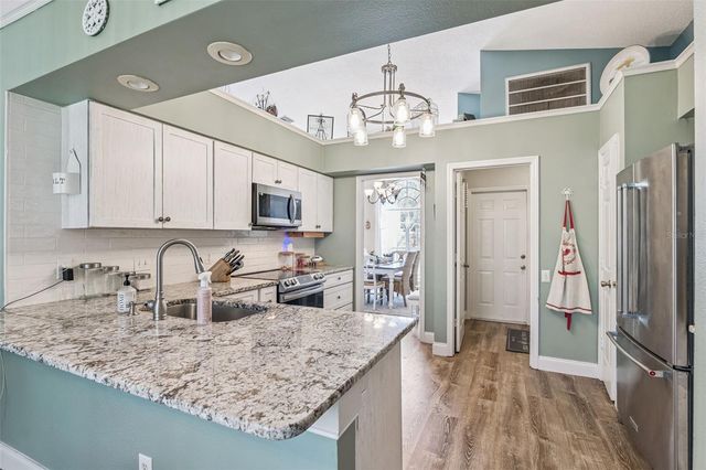 2260 COOLBROOK COURT, Oviedo, FL 32766