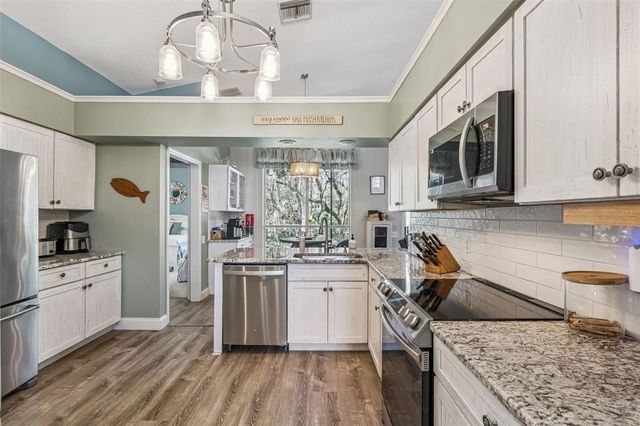 2260 COOLBROOK COURT, Oviedo, FL 32766