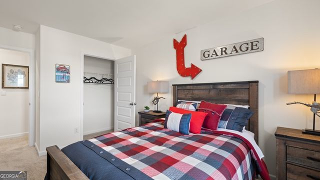 213 LAURITSEN Way, Newnan, GA 30265