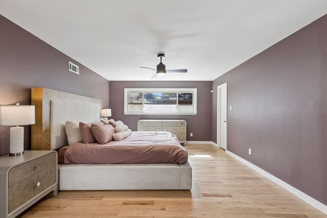 6306 Glennox Lane, Dallas, TX 75214