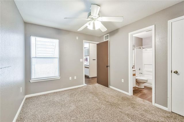 529 Southwest Parkway 203, College Station, TX 77840