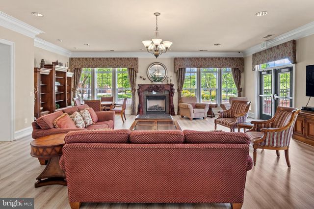 7315 BROOKVIEW RD #302, Elkridge, MD 21075