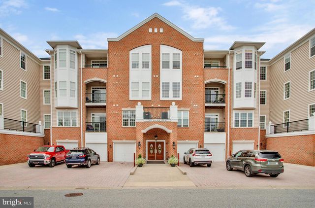 7315 BROOKVIEW RD #302, Elkridge, MD 21075