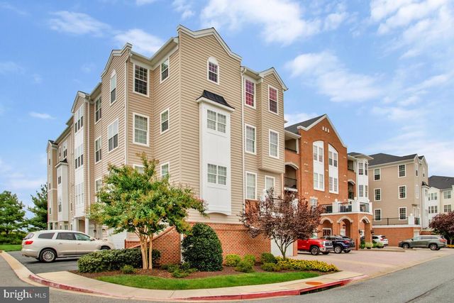 7315 BROOKVIEW RD #302, Elkridge, MD 21075