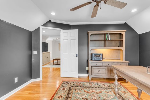 6421 Yeatman Ln, Columbia, TN 38401