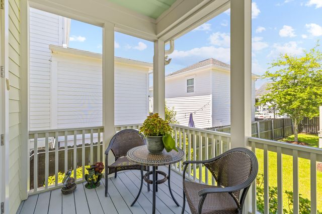 1864 Village Crossing Drive, Charleston, SC 29492