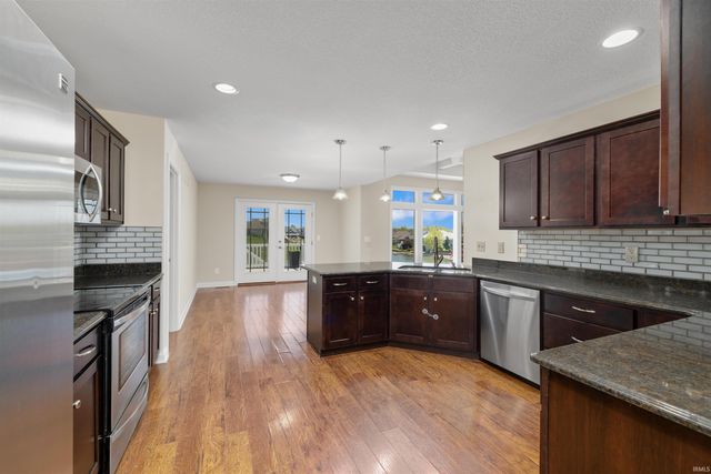 115 Lane 271, Hamilton, IN 46742