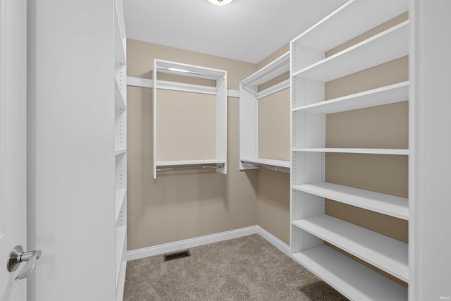 115 Lane 271, Hamilton, IN 46742
