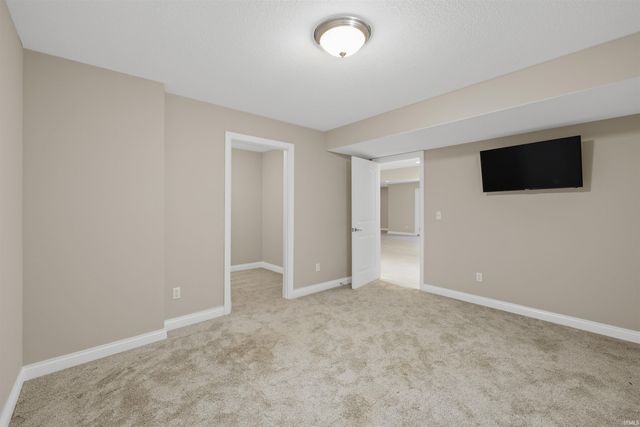 115 Lane 271, Hamilton, IN 46742