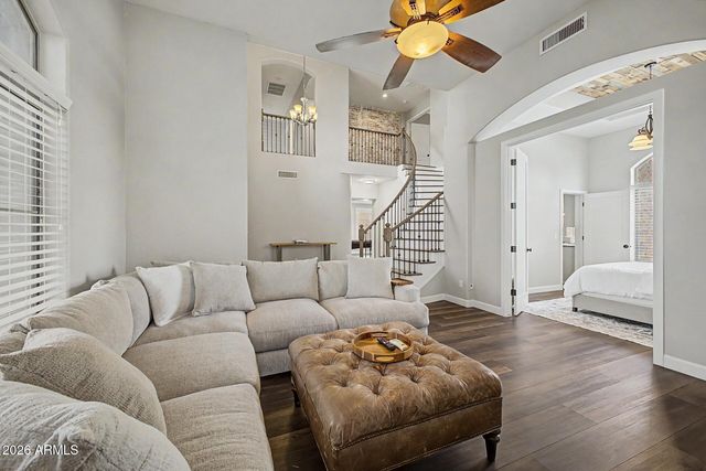 1694 E CAMPBELL Avenue, Gilbert, AZ 85234