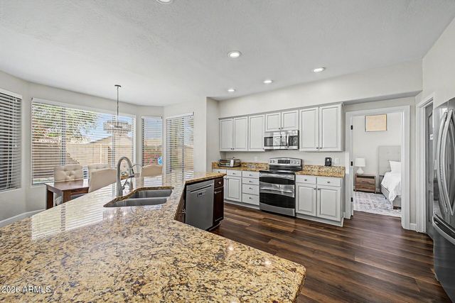 1694 E CAMPBELL Avenue, Gilbert, AZ 85234