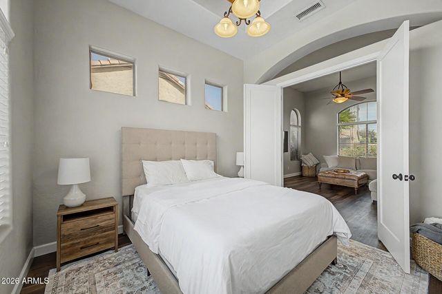 1694 E CAMPBELL Avenue, Gilbert, AZ 85234