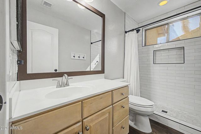 1694 E CAMPBELL Avenue, Gilbert, AZ 85234