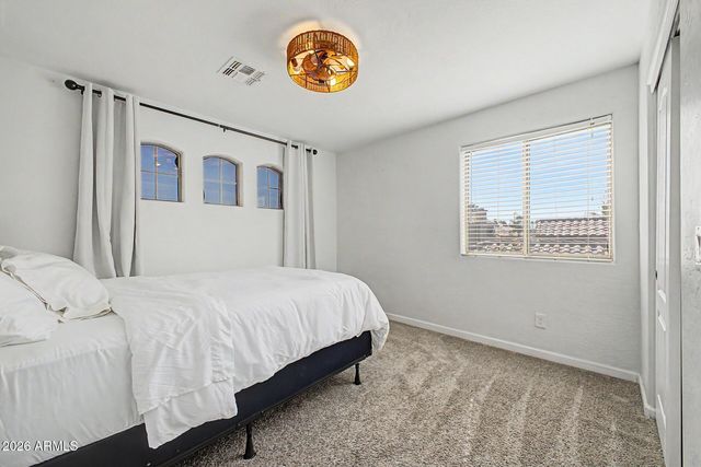 1694 E CAMPBELL Avenue, Gilbert, AZ 85234