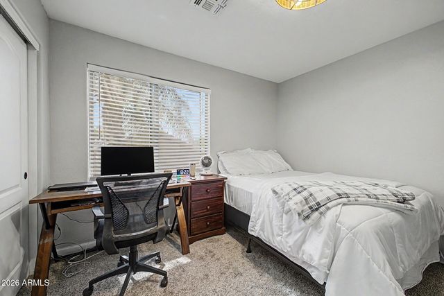 1694 E CAMPBELL Avenue, Gilbert, AZ 85234