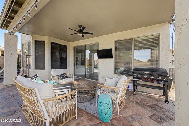 1694 E CAMPBELL Avenue, Gilbert, AZ 85234