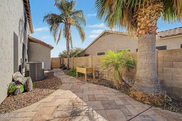 1694 E CAMPBELL Avenue, Gilbert, AZ 85234