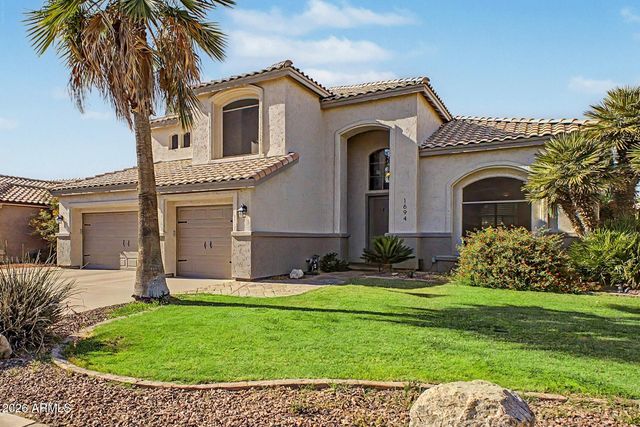 1694 E CAMPBELL Avenue, Gilbert, AZ 85234