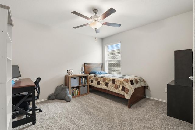 11016 33rd Avenue N, Texas City, TX 77591