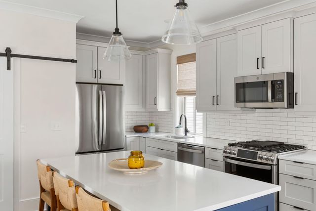 18 Iron Forge Alley, Charleston, SC 29403