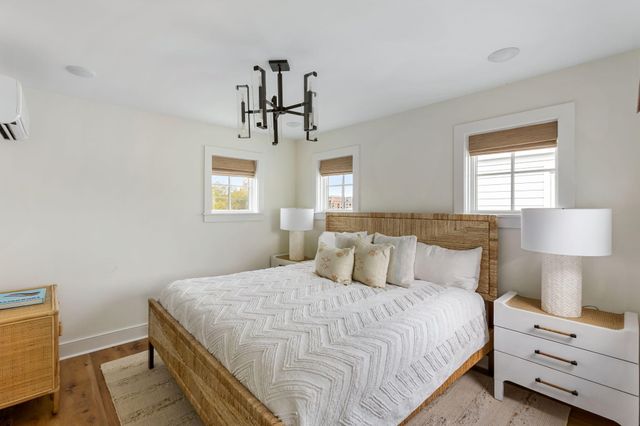 18 Iron Forge Alley, Charleston, SC 29403