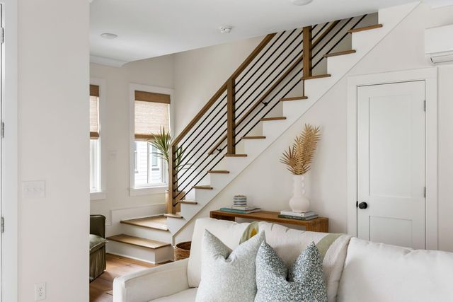 18 Iron Forge Alley, Charleston, SC 29403