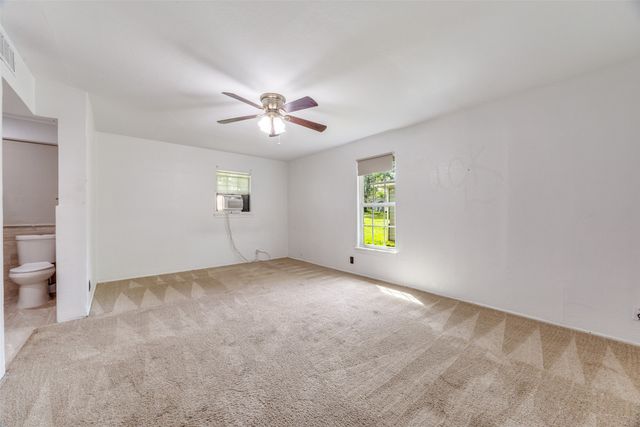 17 Macarthur Drive, Denison, TX 75020