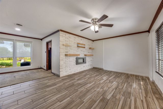 17 Macarthur Drive, Denison, TX 75020