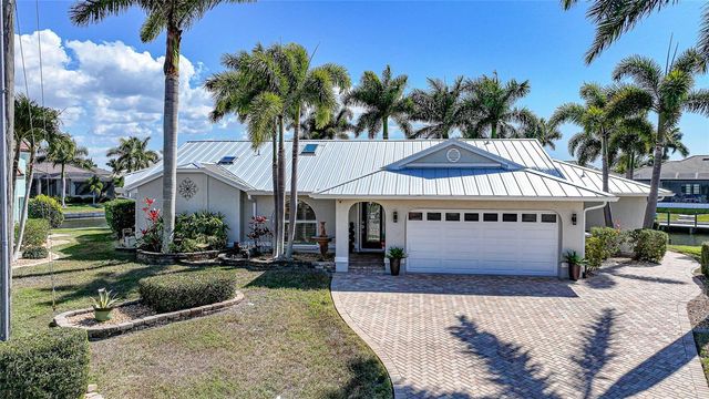 803 LUCIA DRIVE, Punta Gorda, FL 33950