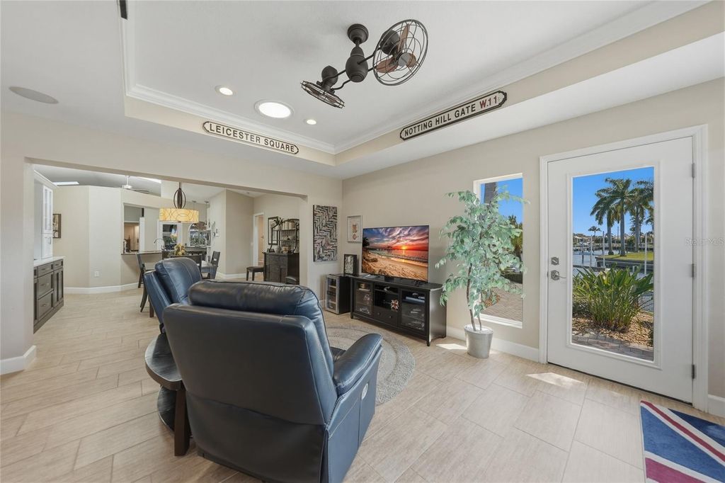 Image 26 of property listing at 803 LUCIA DRIVE, Punta Gorda, FL 33950