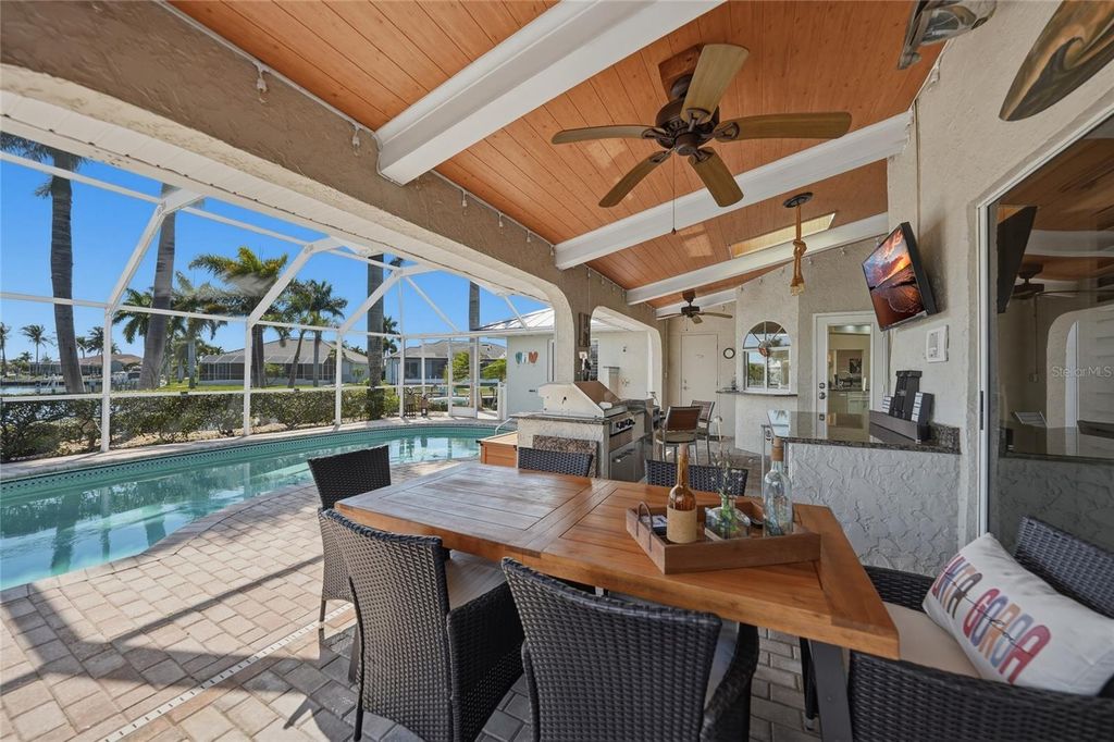 Image 46 of property listing at 803 LUCIA DRIVE, Punta Gorda, FL 33950