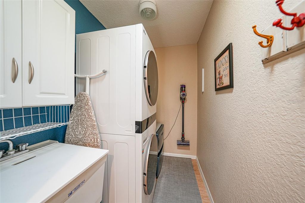 Image 47 of property listing at 803 LUCIA DRIVE, Punta Gorda, FL 33950