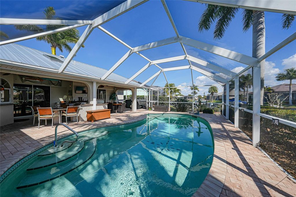 Image 51 of property listing at 803 LUCIA DRIVE, Punta Gorda, FL 33950
