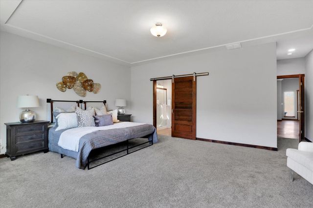 256 S Legacy Ridge Dr, Liberty Lake, WA 99019