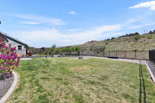 256 S Legacy Ridge Dr, Liberty Lake, WA 99019