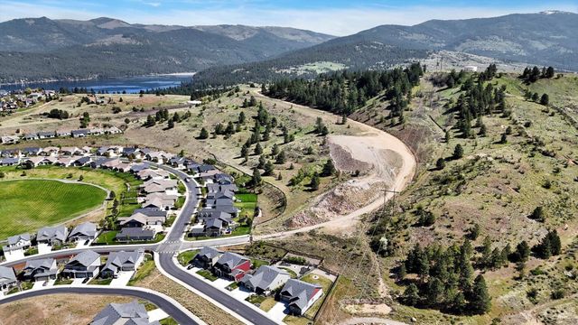 256 S Legacy Ridge Dr, Liberty Lake, WA 99019