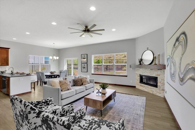 256 S Legacy Ridge Dr, Liberty Lake, WA 99019