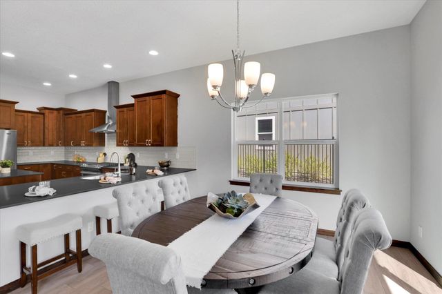 256 S Legacy Ridge Dr, Liberty Lake, WA 99019