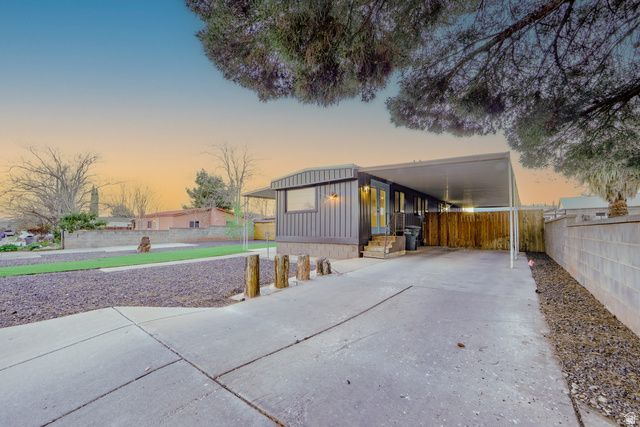 422 S 175 E, Ivins, UT 84738