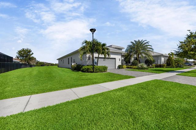 5353 Siesta Key Lane, Westlake, FL 33470