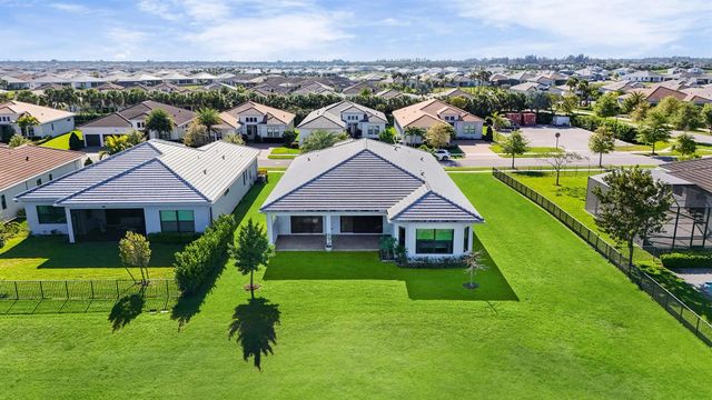 5353 Siesta Key Lane, Westlake, FL 33470
