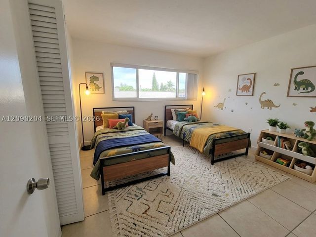 2005 Sans Souci Blvd 305, North Miami, FL 33181