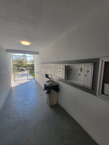2005 Sans Souci Blvd 305, North Miami, FL 33181