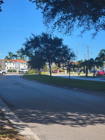 2005 Sans Souci Blvd 305, North Miami, FL 33181