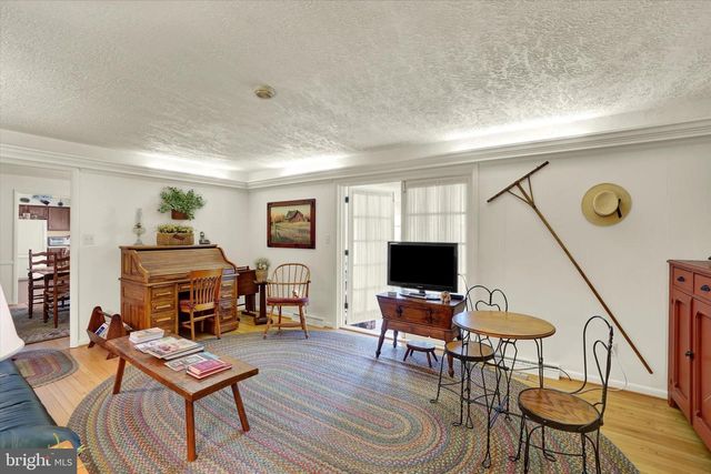 2770 CARNEGIE RD, York, PA 17402