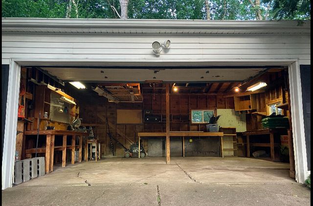 2727 Hampshire Road, Ann Arbor, MI 48104