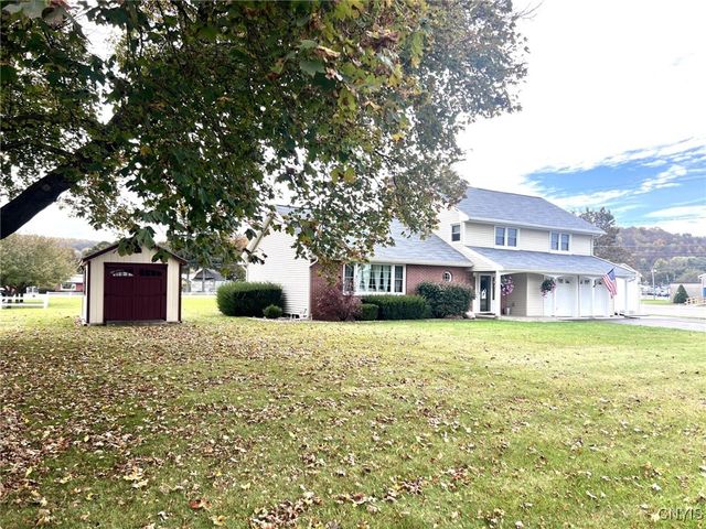 1074 Halstead Road, Cortlandville, NY 13045
