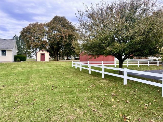 1074 Halstead Road, Cortlandville, NY 13045